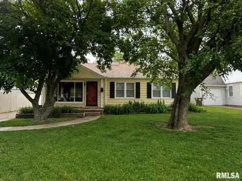 1011 E Tripp Ave, Peoria, IL 61603