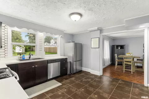 Kitchen - 406 E Bullock St, Eureka, IL 61530 photo 3 of 3