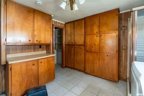 Other - 1408 Mchaney St, Eldorado, IL 62930 photo 4 of 9