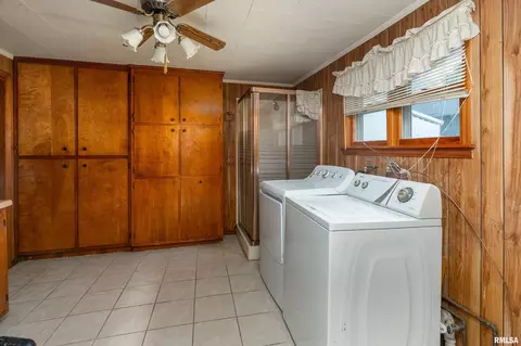 Other - 1408 Mchaney St, Eldorado, IL 62930 photo 3 of 9