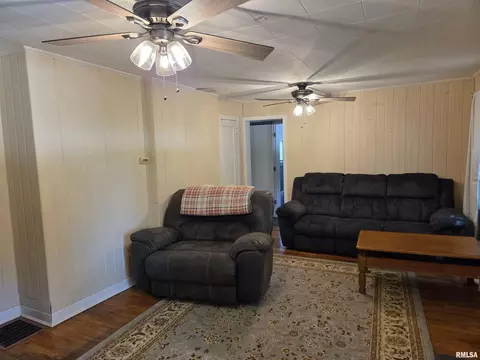 Other - 308 S Bonham St, Macomb, IL 61455 photo 2 of 6