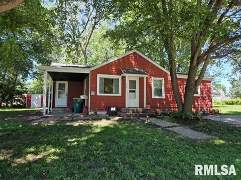 308 S Bonham St, Macomb, IL 61455