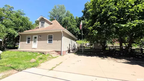 434 Wesley Rd, Creve Coeur, IL 61610