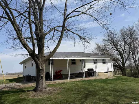 Exterior - 1419 W Grant St, Macomb, IL 61455 photo 13 of 13