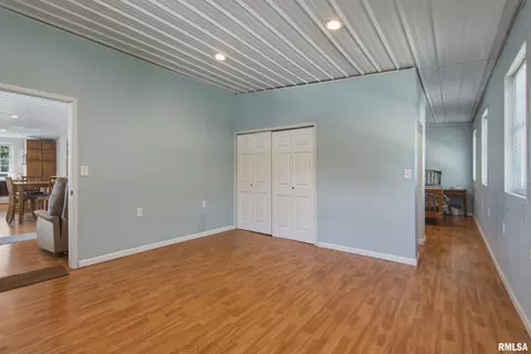 Entry Way - 1419 W Grant St, Macomb, IL 61455 photo 4 of 4