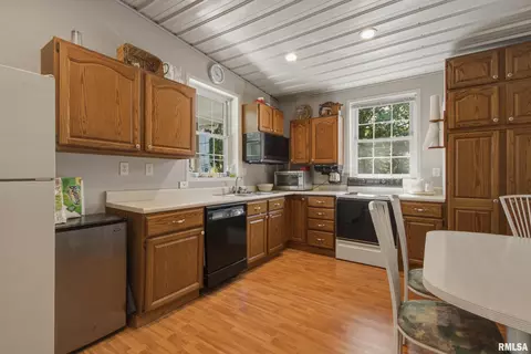 Kitchen - 1419 W Grant St, Macomb, IL 61455 photo 1 of 4