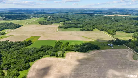 1401 Hickory Grove Rd, Lacon, IL 61540