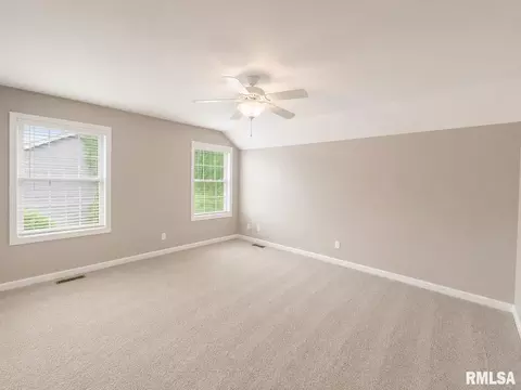 Bedroom - 7010 N Buckeye Dr, Edwards, IL 61528 photo 6 of 8