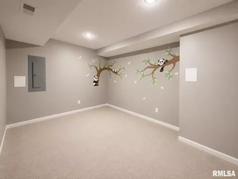 Bedroom - 7010 N Buckeye Dr, Edwards, IL 61528 photo 8 of 8