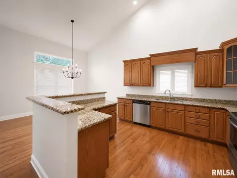 Kitchen - 7010 N Buckeye Dr, Edwards, IL 61528 photo 1 of 3