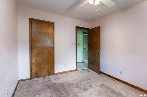 Bedroom - 515 E Clark Trl, Herrin, IL 62948 photo 6 of 6
