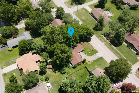 View/Area - 515 E Clark Trl, Herrin, IL 62948 photo 3 of 3