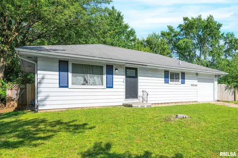 Exterior - 1832 N Stever Ave, Peoria, IL 61604 photo 2 of 7