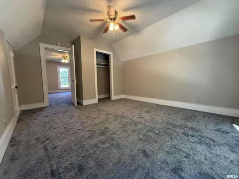 Bedroom - 1026 E Carroll St, Macomb, IL 61455 photo 5 of 6
