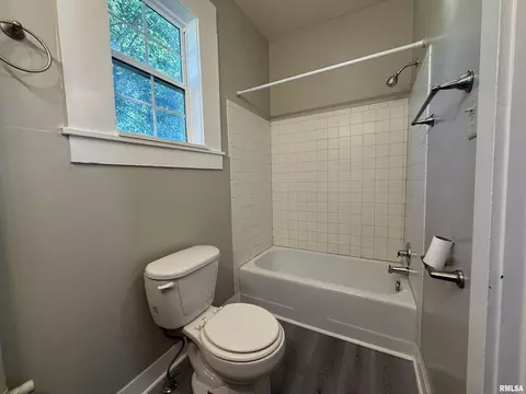 Bath - 1026 E Carroll St, Macomb, IL 61455 photo 2 of 4