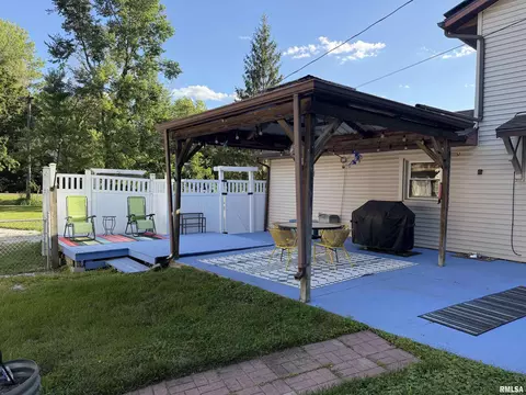 Exterior - 600 W Grant St, Macomb, IL 61455 photo 13 of 22