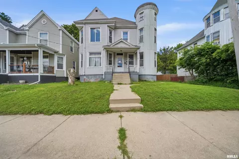 609 W Armstrong Ave, Peoria, IL 61606