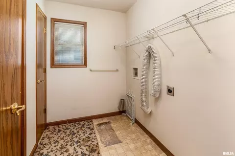Other - 3206 Cherokee Dr, Marion, IL 62959 photo 2 of 2