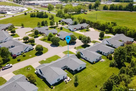 View/Area - 3206 Cherokee Dr, Marion, IL 62959 photo 4 of 7
