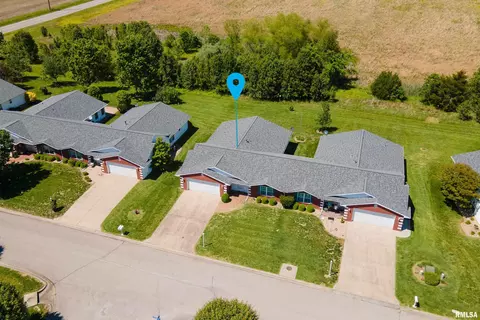 View/Area - 3206 Cherokee Dr, Marion, IL 62959 photo 1 of 7