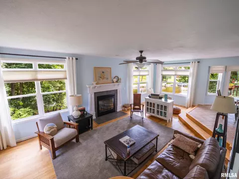 Living - 4104 S Lake Camelot Dr, Mapleton, IL 61547 photo 1 of 8