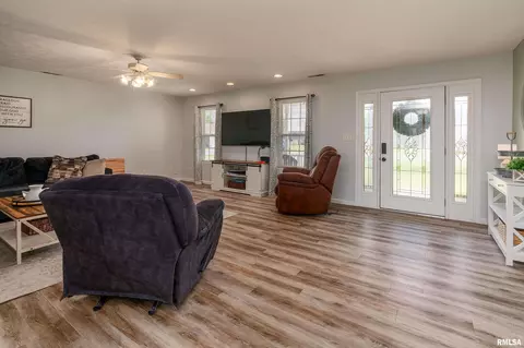 Other - 307 Evergreen Trl, Herrin, IL 62948 photo 1 of 6