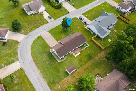 View/Area - 307 Evergreen Trl, Herrin, IL 62948 photo 4 of 6