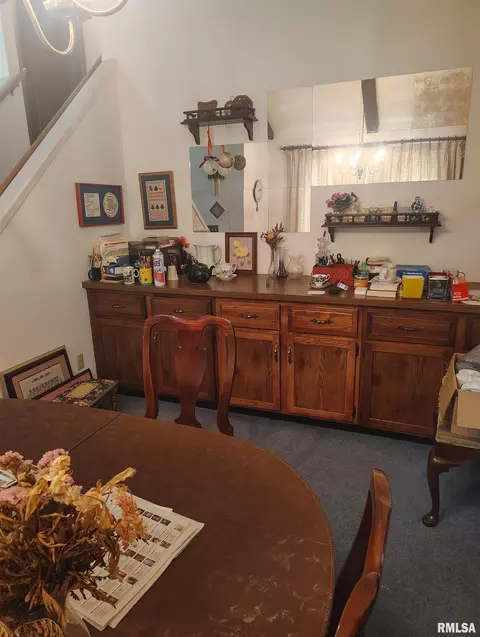 Dining - 414 Summers Dr, Macomb, IL 61455 photo 2 of 2