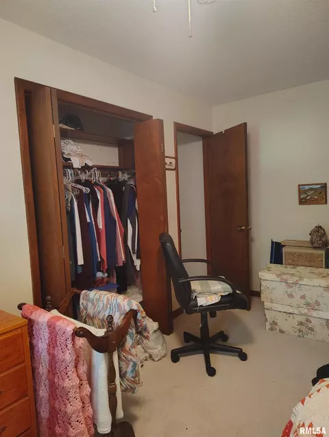 Other - 414 Summers Dr, Macomb, IL 61455 photo 3 of 8
