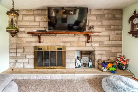 Other - 2305 Weaver Rd, Herrin, IL 62948 photo 2 of 12
