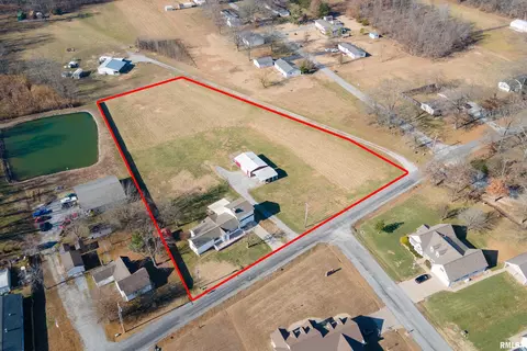 View/Area - 2305 Weaver Rd, Herrin, IL 62948 photo 2 of 4
