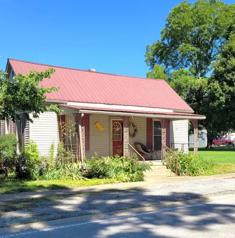 340 N Canal St, Cave In Rock, IL 62919