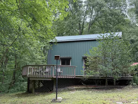 Exterior - 417 Marigold Rd, Murphysboro, IL 62966 photo 12 of 14
