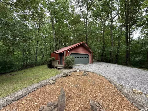Exterior - 417 Marigold Rd, Murphysboro, IL 62966 photo 13 of 14