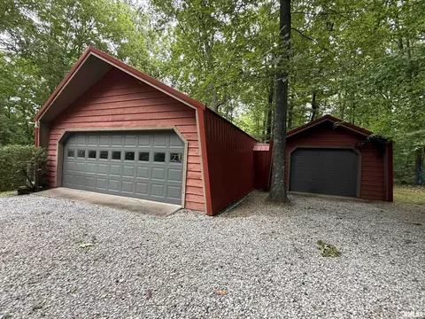 Exterior - 417 Marigold Rd, Murphysboro, IL 62966 photo 3 of 14