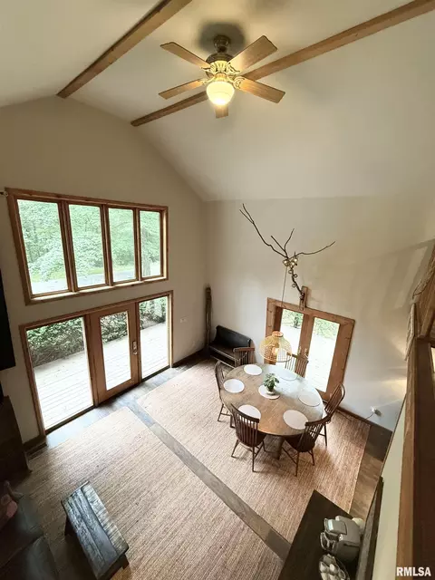 Dining - 417 Marigold Rd, Murphysboro, IL 62966 photo 3 of 5