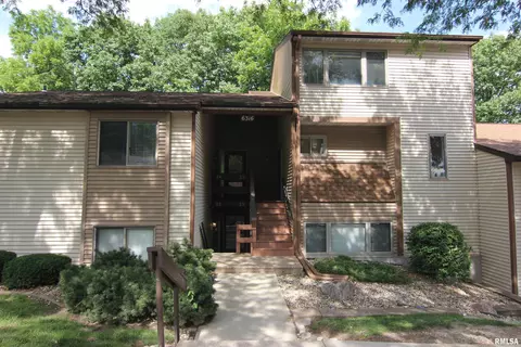 6316 N Allen Rd, Peoria, IL 61614