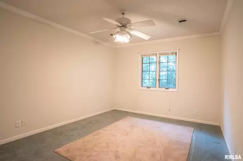 Bedroom - 2803 Hickory Ln, Marion, IL 62959 photo 5 of 5