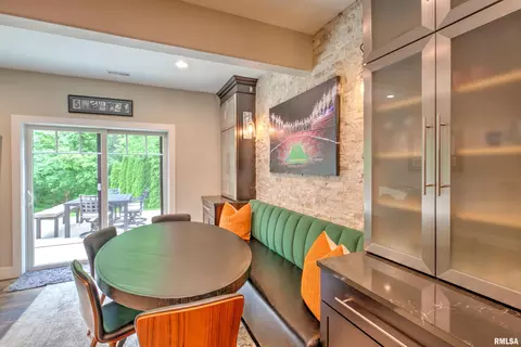 Dining - 918 S Copperpoint Dr, Dunlap, IL 61525 photo 6 of 6
