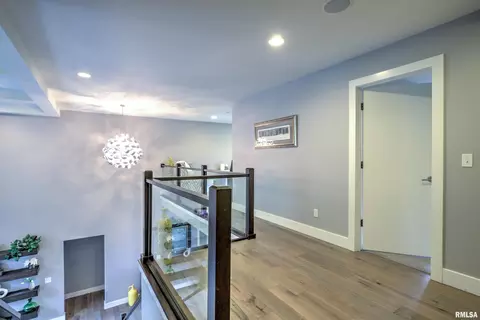 Entry Way - 918 S Copperpoint Dr, Dunlap, IL 61525 photo 4 of 4