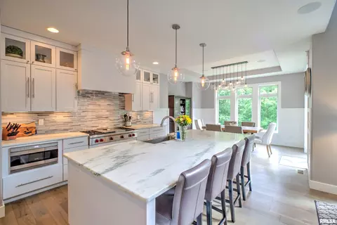 Kitchen - 918 S Copperpoint Dr, Dunlap, IL 61525 photo 1 of 9