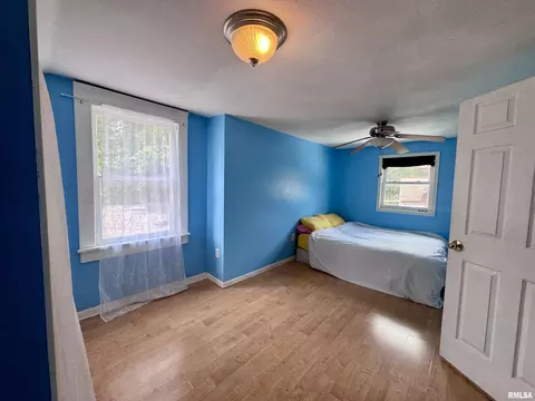 Bedroom - 332 S Dudley St, Macomb, IL 61455 photo 2 of 5
