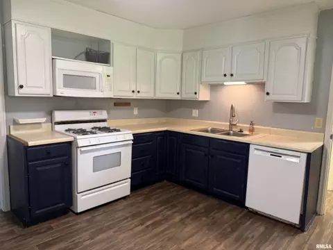 Kitchen - 203 Jana Rd, Macomb, IL 61455 photo 1 of 1