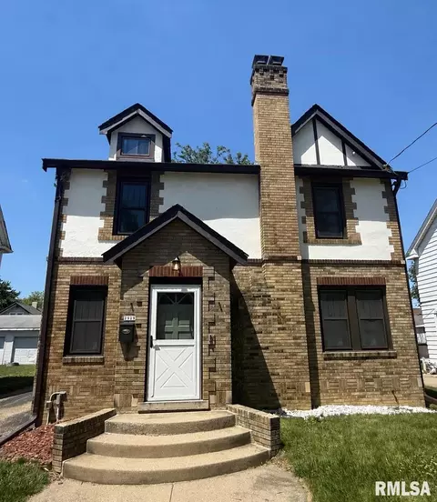 2929 N Sheridan Rd, Peoria, IL 61604