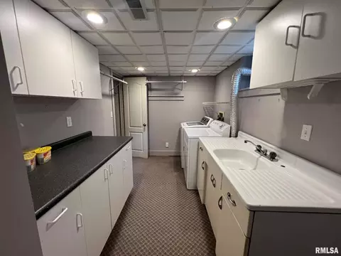 Other - 632 Lincoln Dr, Macomb, IL 61455 photo 9 of 12