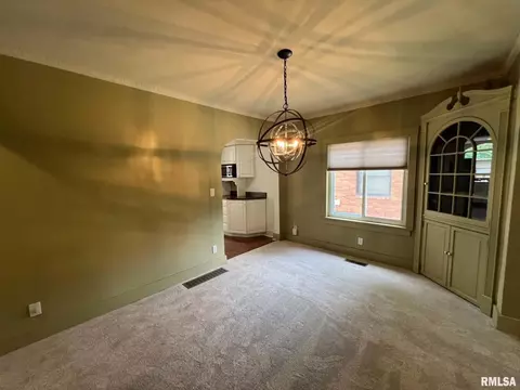 Other - 632 Lincoln Dr, Macomb, IL 61455 photo 3 of 12
