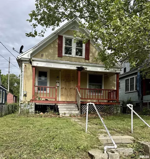 113 NE Rock Island Ave, Peoria, IL 61603