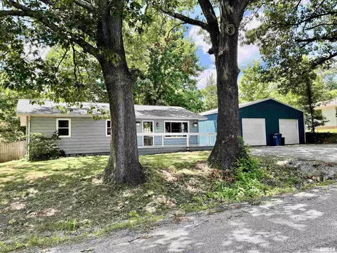 107 N Acre Ln, Jonesboro, IL 62952