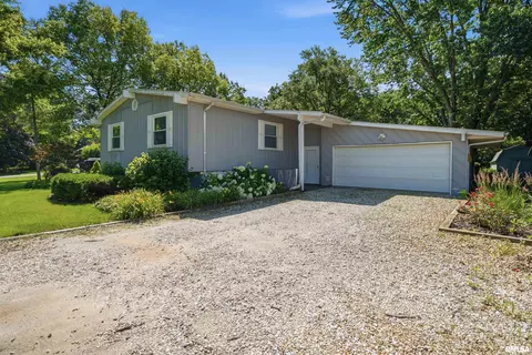 2006 W Bristol Hollow Rd, Dunlap, IL 61525