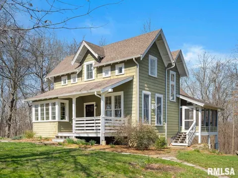 526 Shiloh Rd, Cobden, IL 62920